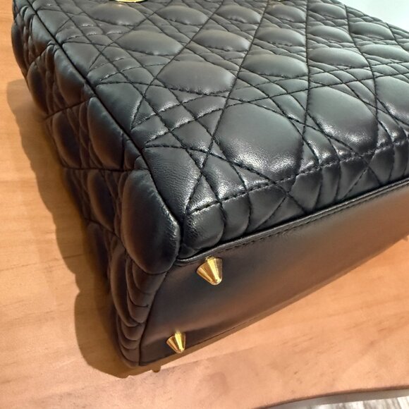 Dior Lambskin Cannage Medium Lady Dior Black Gold Hardware - Picture 6 of 16